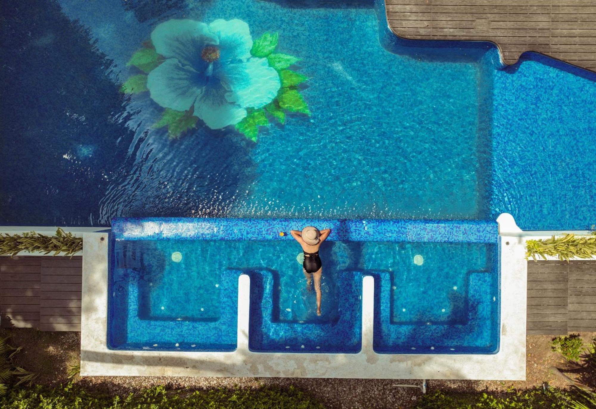 Hotel Maya Tulipanes Palenque Exterior photo