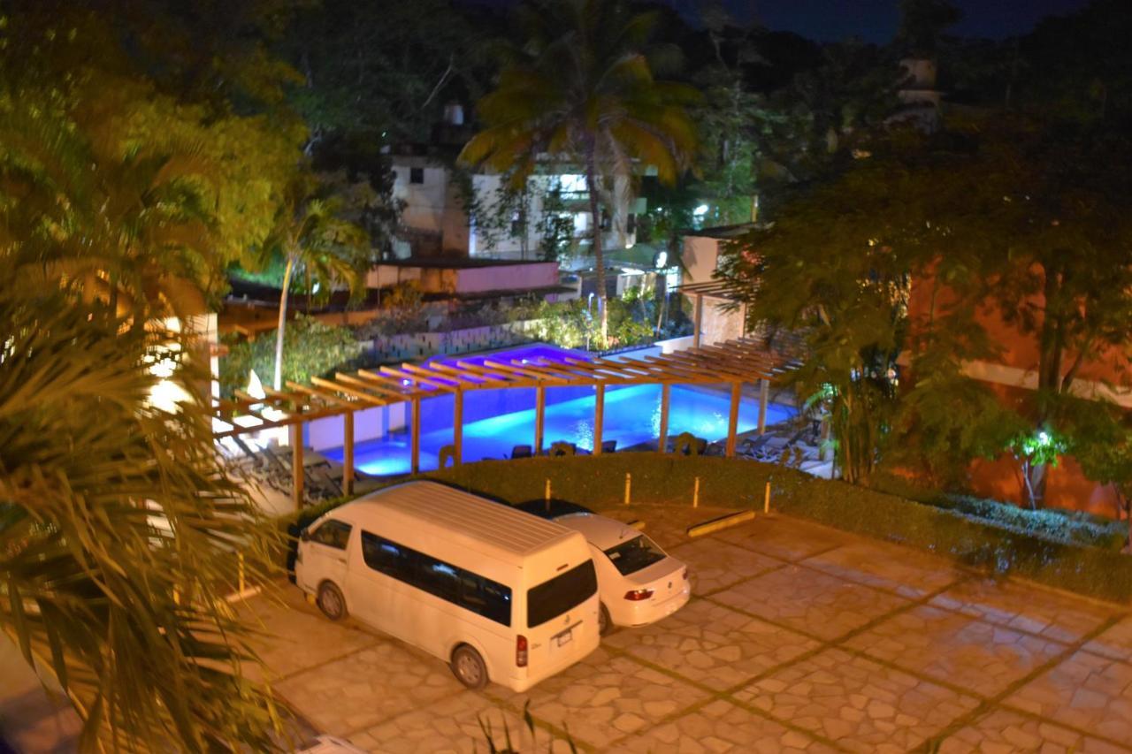 Hotel Maya Tulipanes Palenque Exterior photo